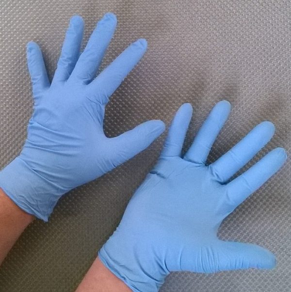 Nitrile Gloves L